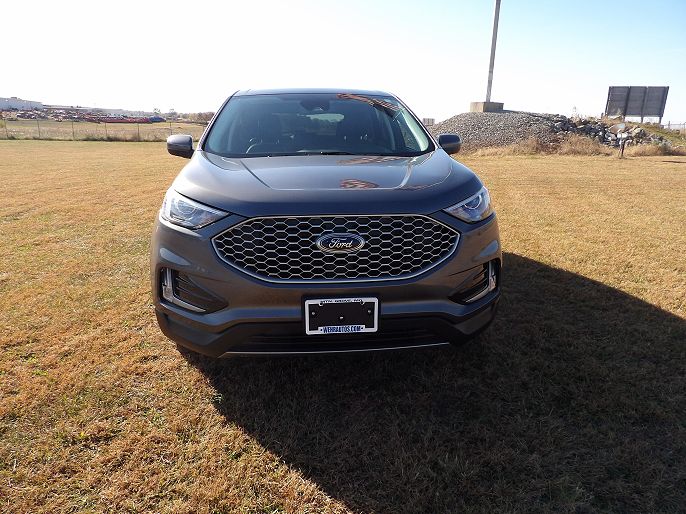 2023 Ford Edge