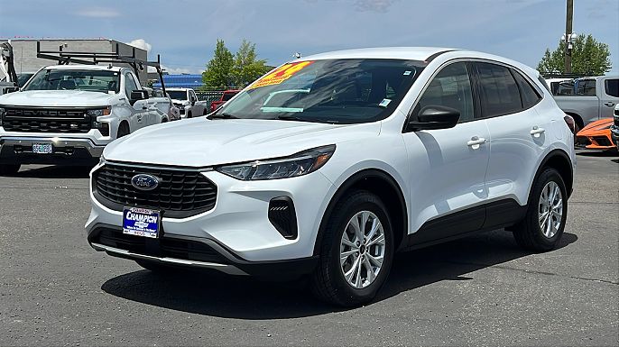 2024 Ford Escape