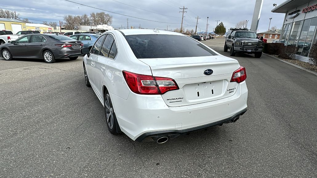 2019 Subaru Legacy 3.6 R Limited image 4