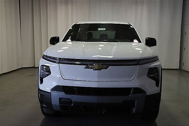 2025 Chevrolet Silverado EV