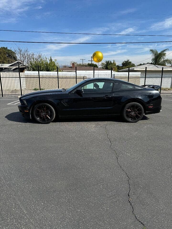 2014 Ford Mustang null image 5