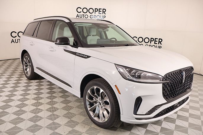2027 Lincoln Aviator