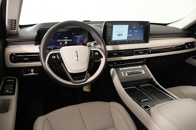 2027 Lincoln Aviator