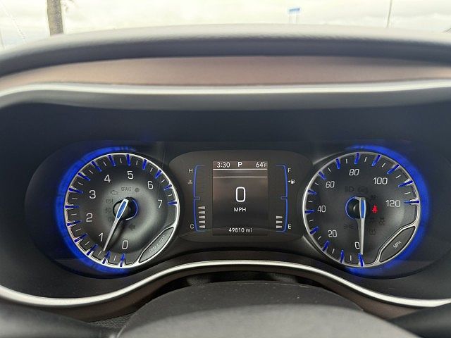 2024 Chrysler Voyager