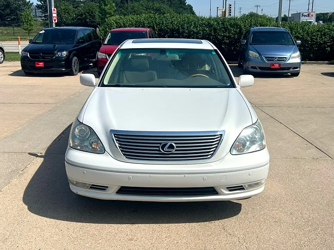 2004 Lexus LS