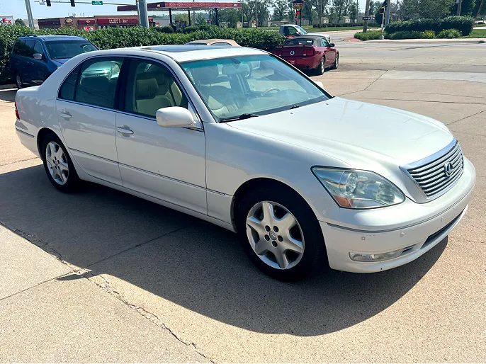 2004 Lexus LS