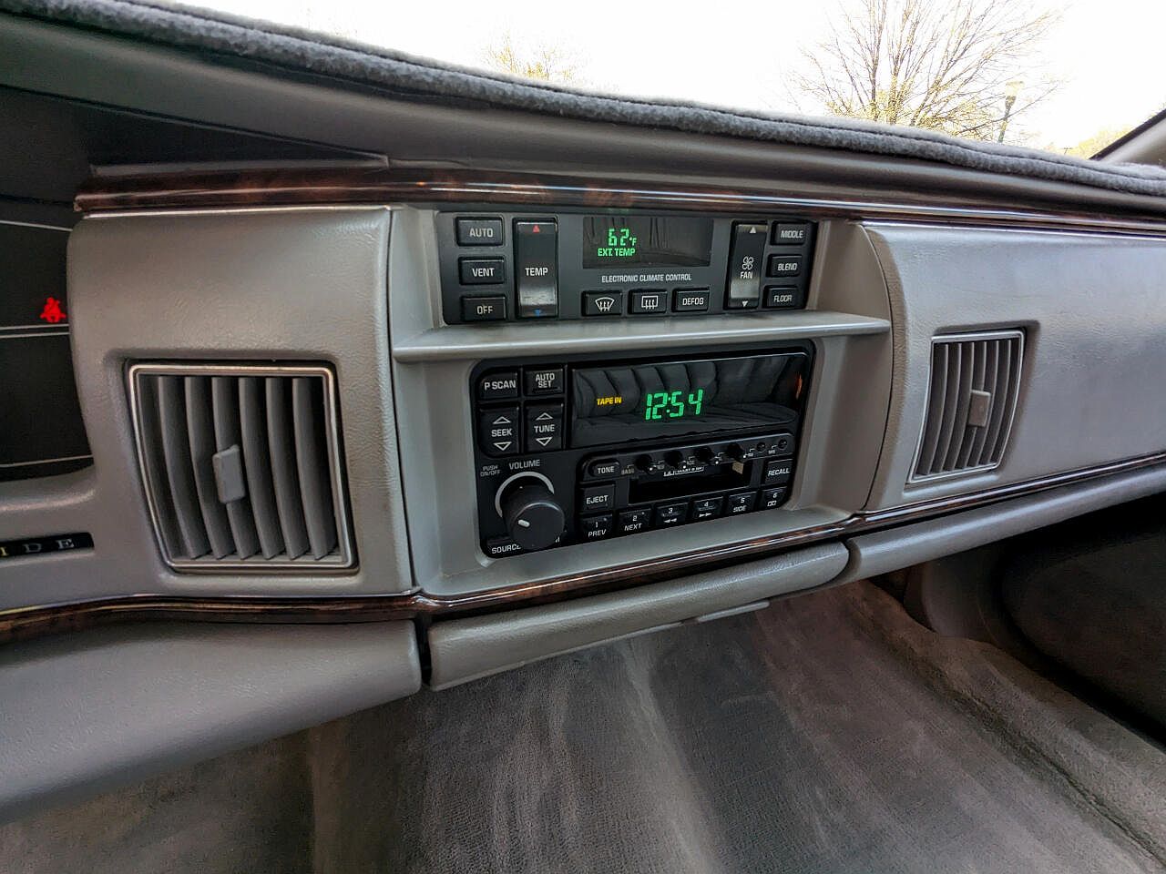 1995 Buick Roadmaster null image 48