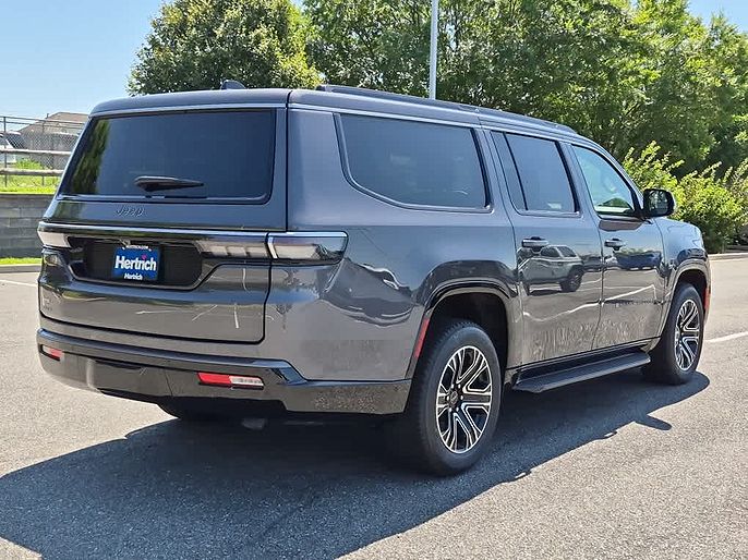 2026 Jeep Grand Wagoneer