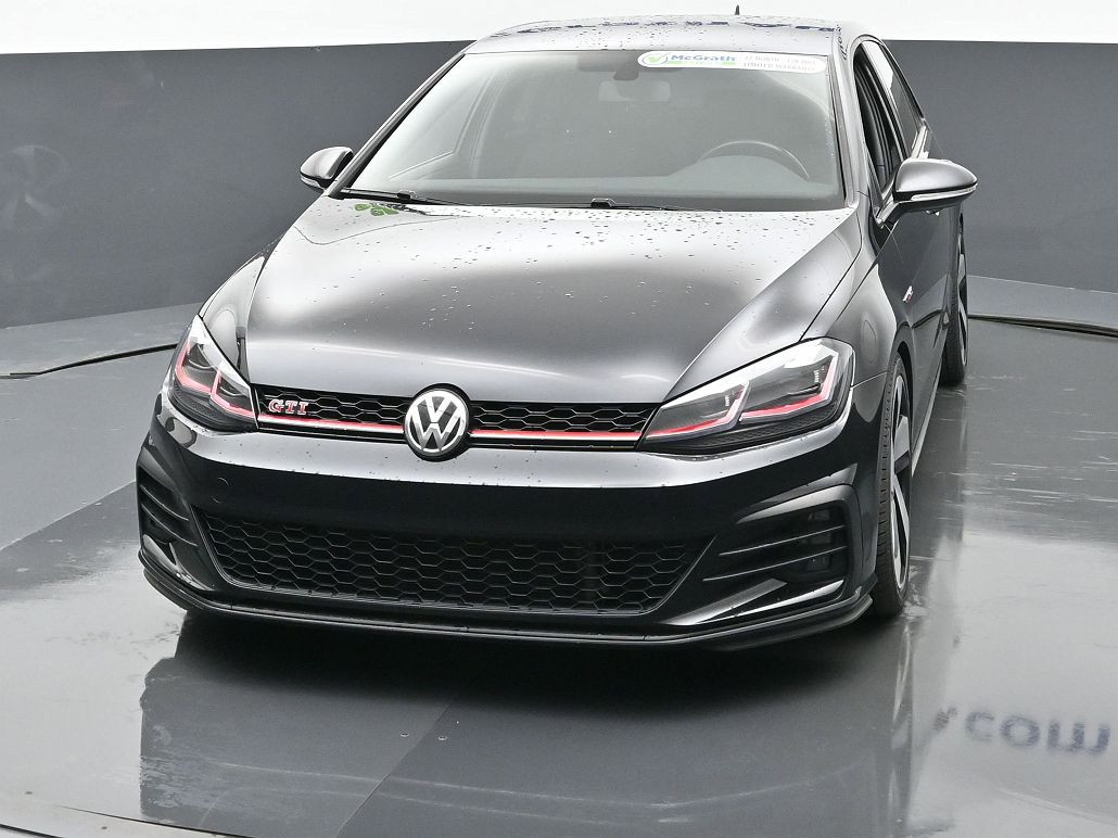 2020 Volkswagen Golf S image 3