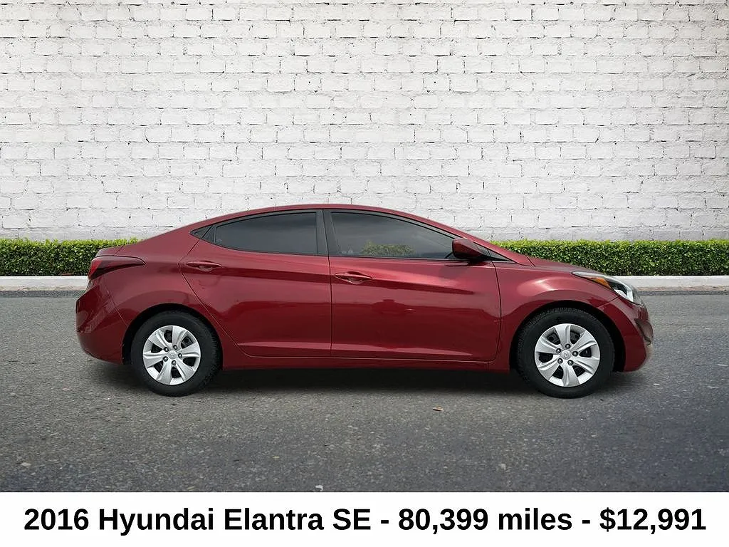 2016 Hyundai Elantra SE image 1