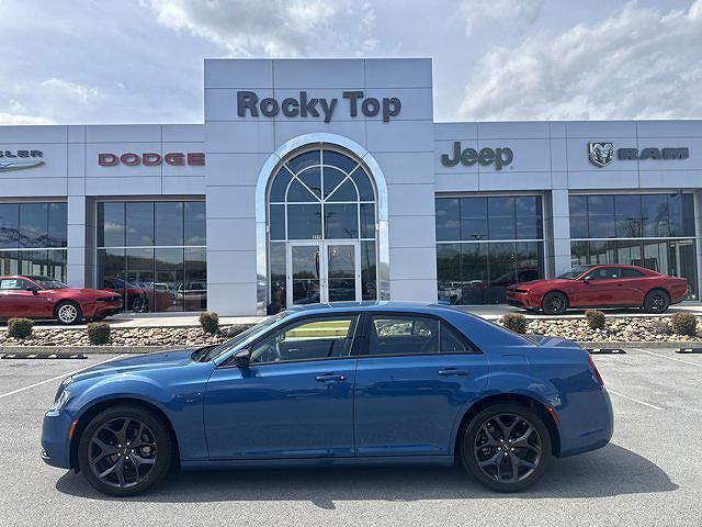 2023 Chrysler 300
