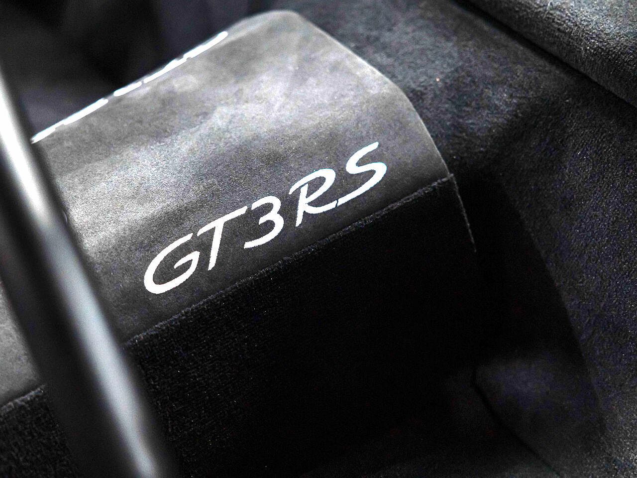 2016 Porsche 911 GT3 image 46