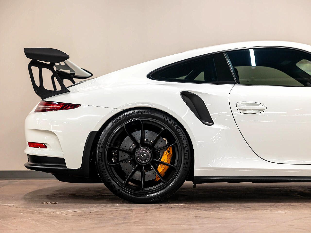 2016 Porsche 911 GT3 image 64