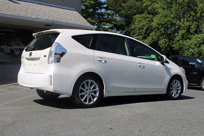 2012 Toyota Prius v