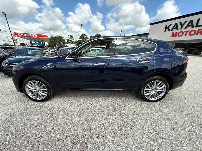 2022 Maserati Levante