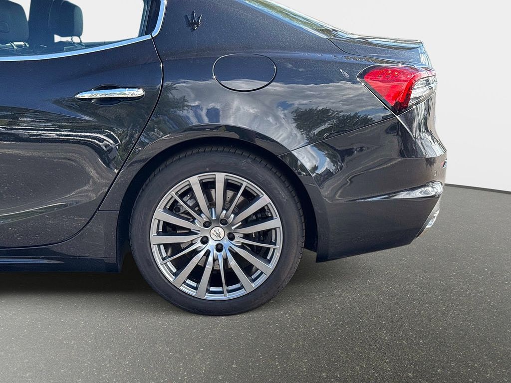 2022 Maserati Ghibli