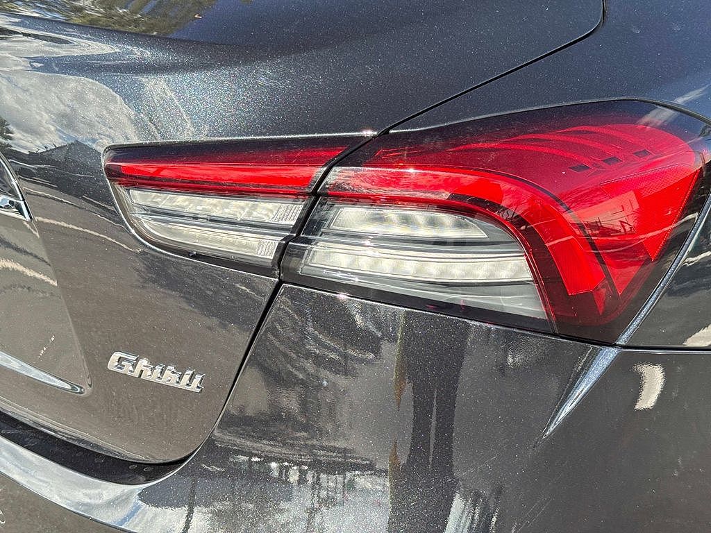 2022 Maserati Ghibli
