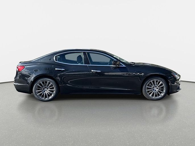 2022 Maserati Ghibli