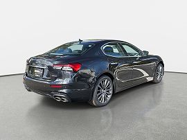 2022 Maserati Ghibli