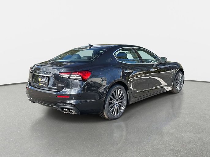 2022 Maserati Ghibli