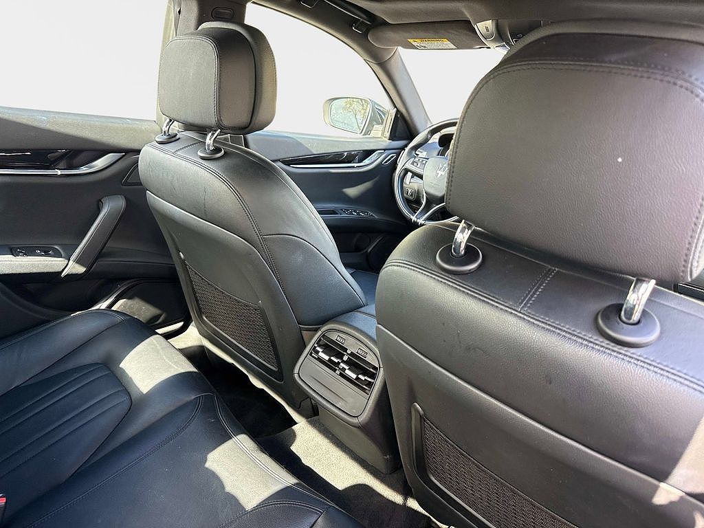 2022 Maserati Ghibli