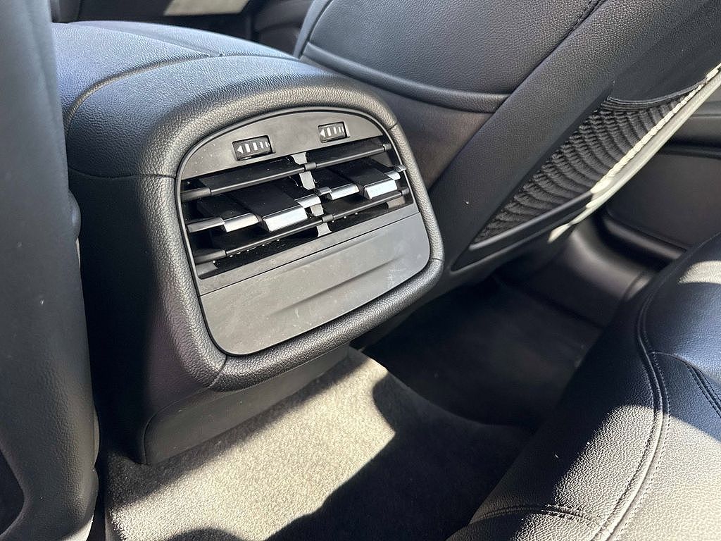 2022 Maserati Ghibli