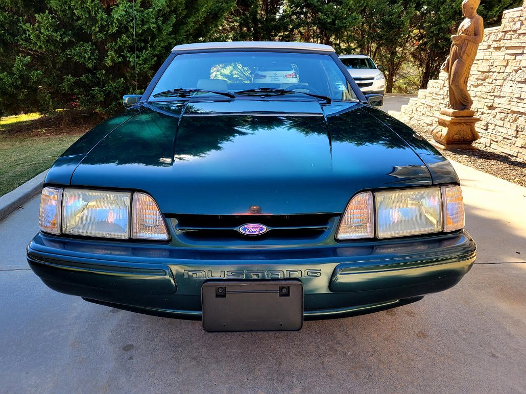 1990 Ford Mustang LX image 3