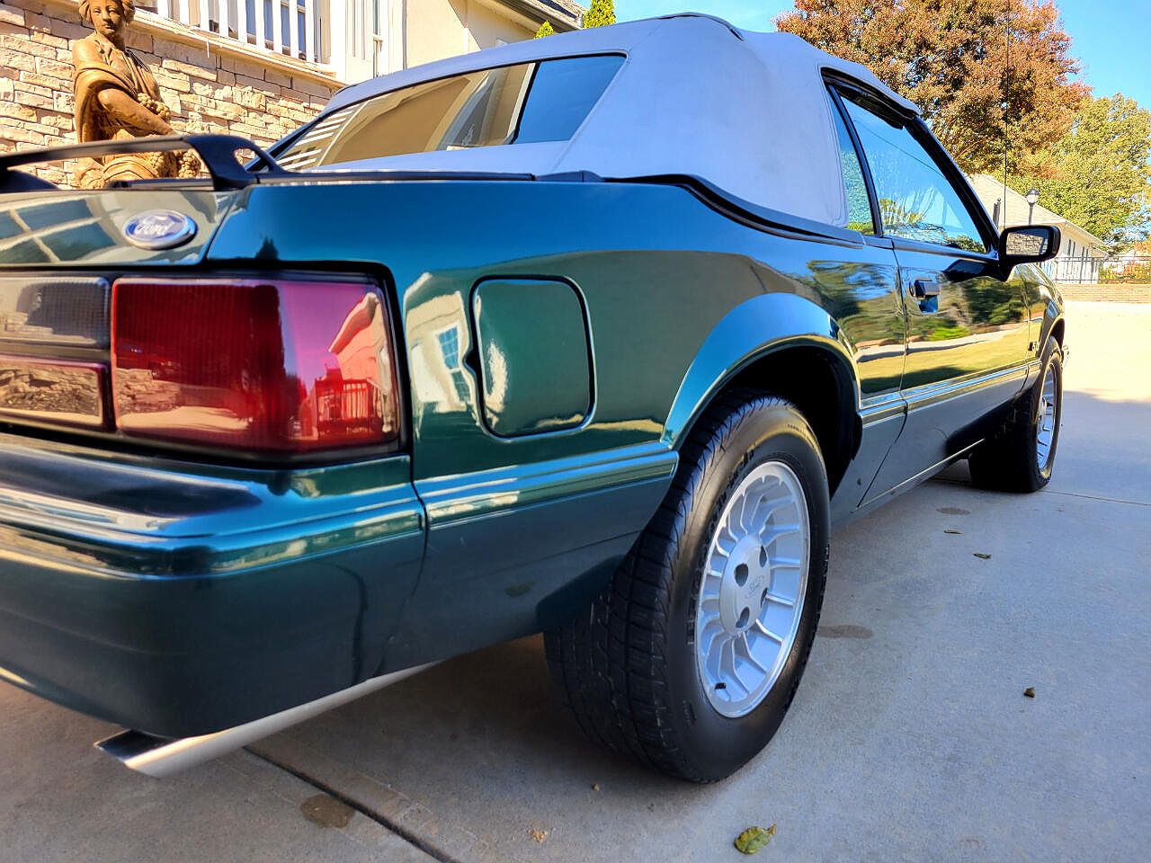 1990 Ford Mustang LX image 50