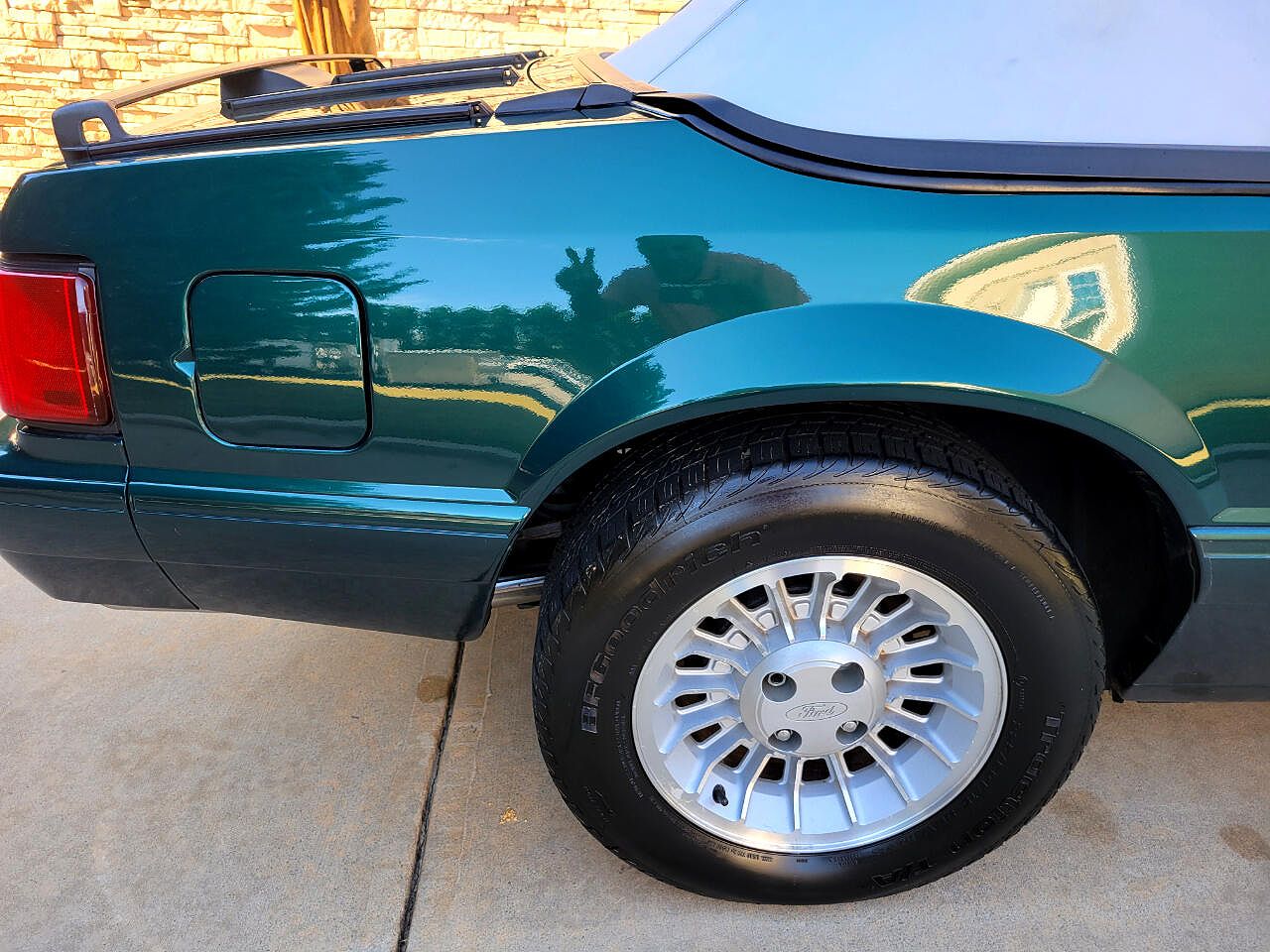 1990 Ford Mustang LX image 56