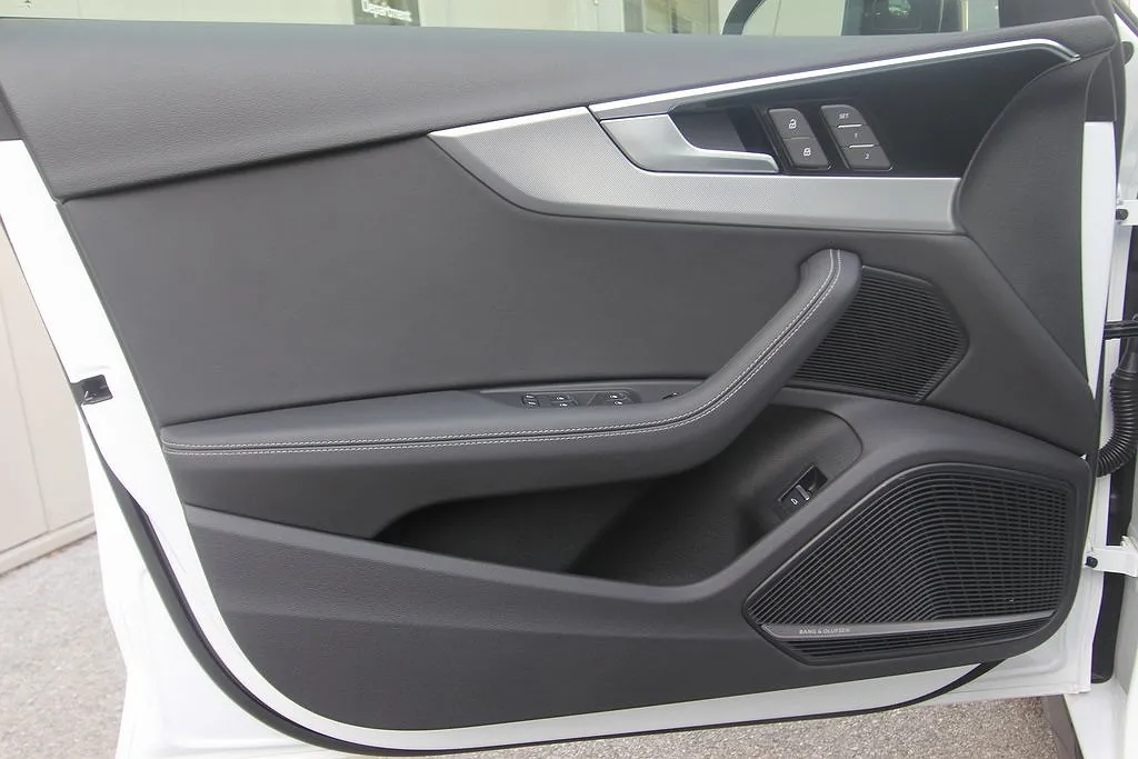 2024 Audi A4 Premium Plus image 5
