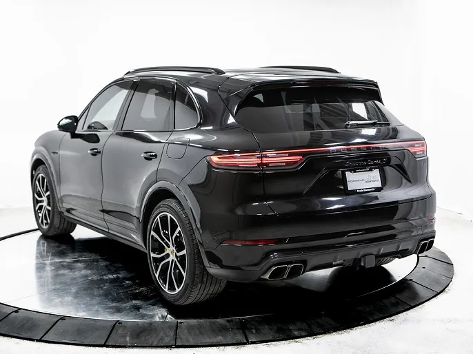 2022 Porsche Cayenne