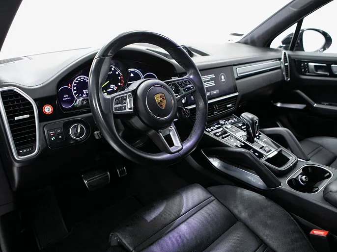 2022 Porsche Cayenne