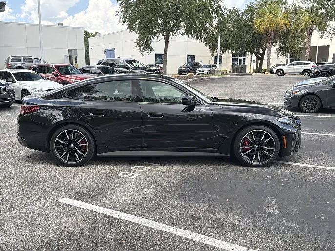 2026 BMW i4