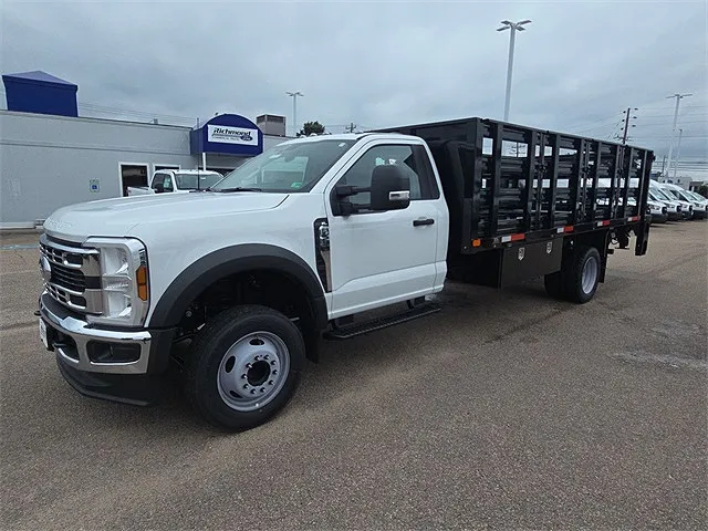 2025 Ford F-550
