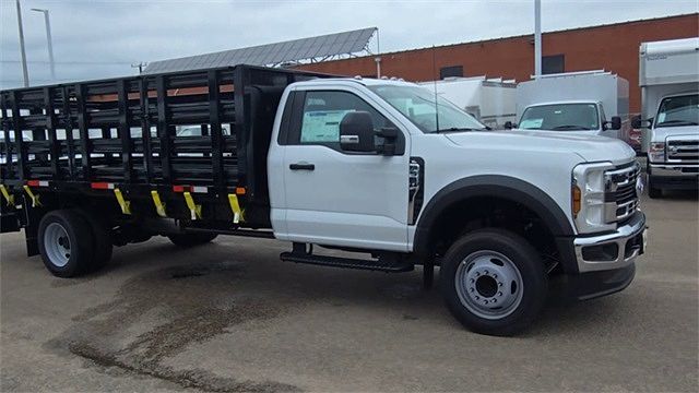 2025 Ford F-550