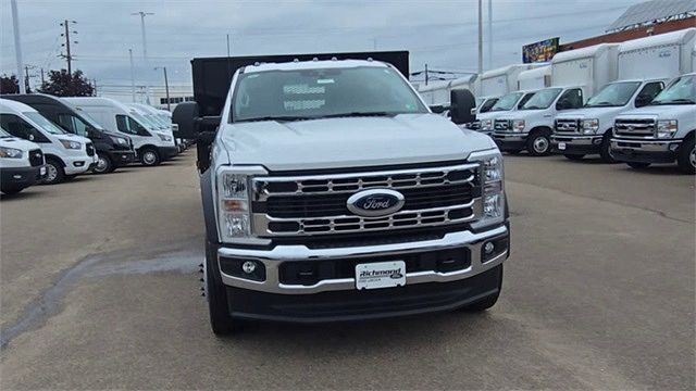 2025 Ford F-550