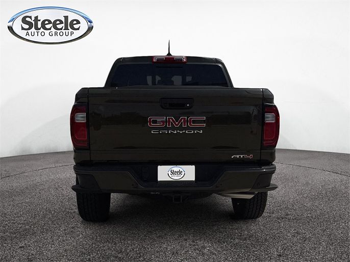 2025 GMC Canyon