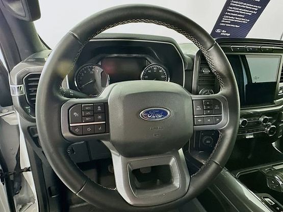 2023 Ford F-150 XLT photo 3
