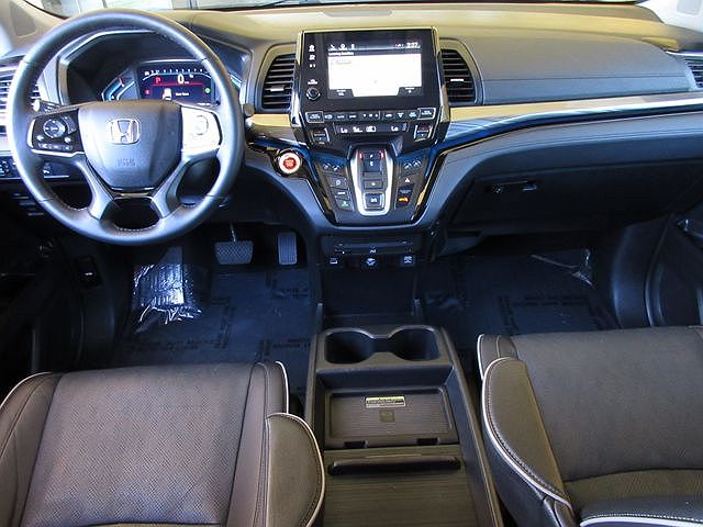 2023 Honda Odyssey Elite image 14