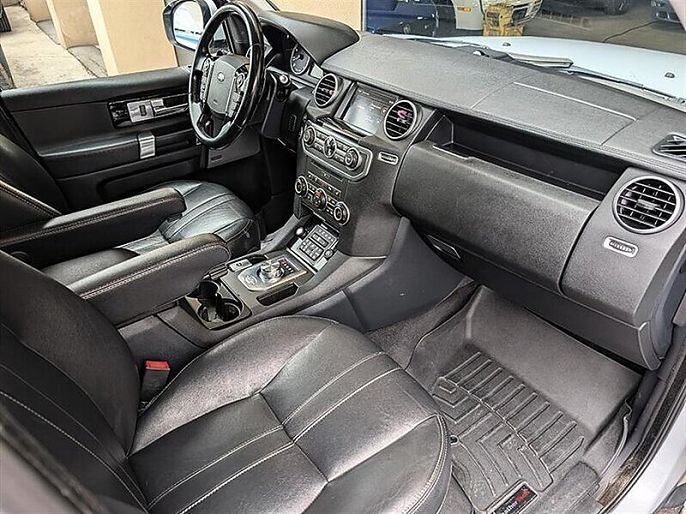 2016 Land Rover LR4