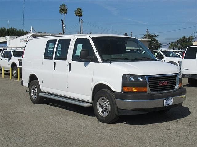 2022 GMC Savana