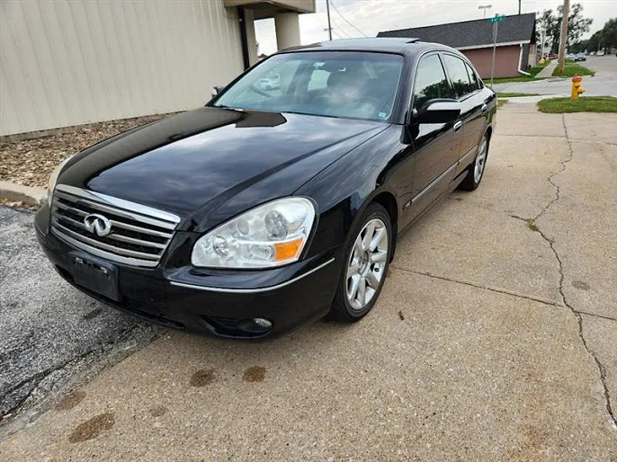2005 Infiniti Q45