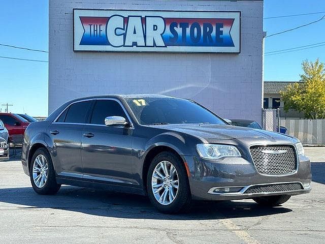 2017 Chrysler 300