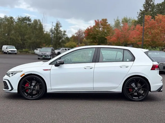 2024 Volkswagen Golf