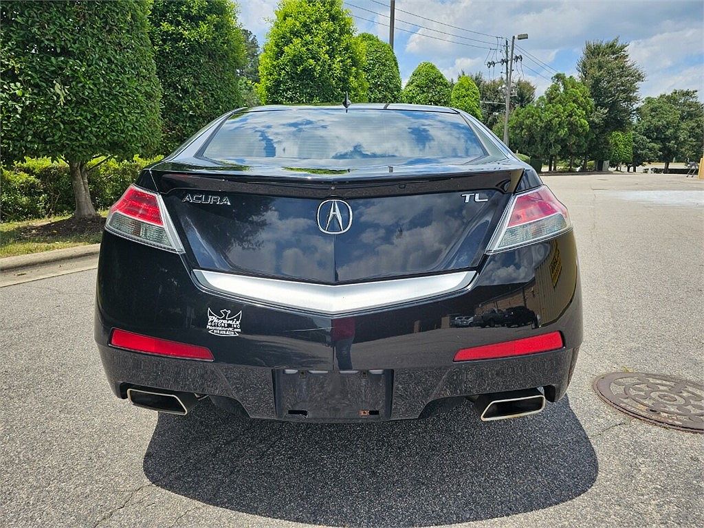 2011 Acura TL Technology image 3