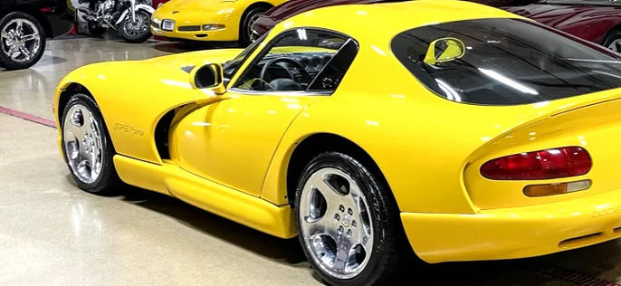 2002 Dodge Viper