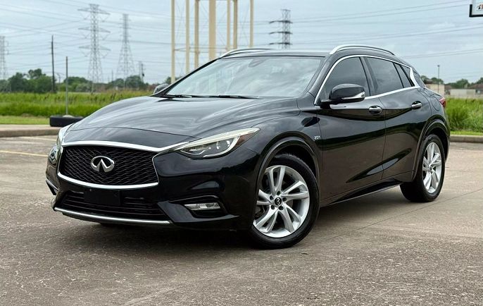 2017 Infiniti QX30