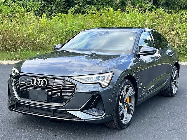 2022 Audi e-tron