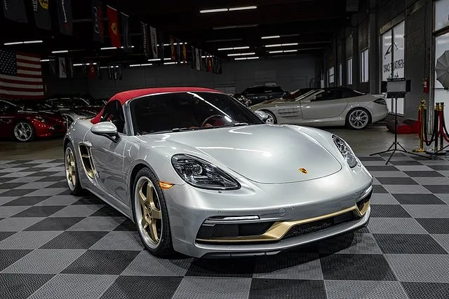 2022 Porsche 718 Boxster