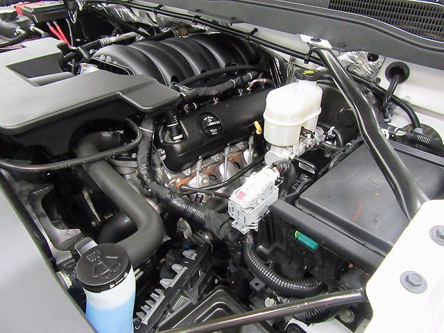 2015 Chevrolet Silverado 1500 LTZ image 15
